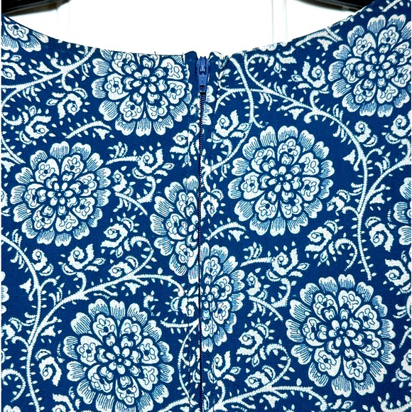 Women’s As U Wish Navy Blue And Cream‎ Floral Short Sleeve Dress Size S Lined - Picture 5 of 7